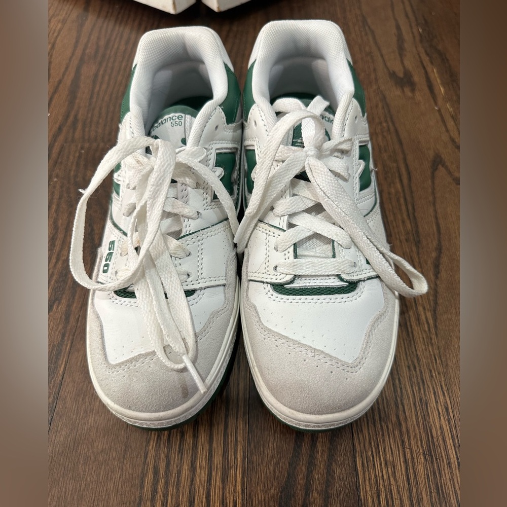 COPY - New Balance 550s